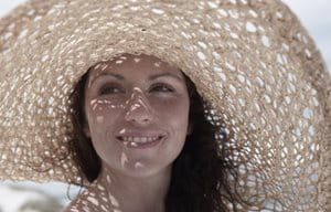 Mujer con sombrero